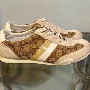 Coach “Kelson” Suede Logo Sneakers, Size 7B